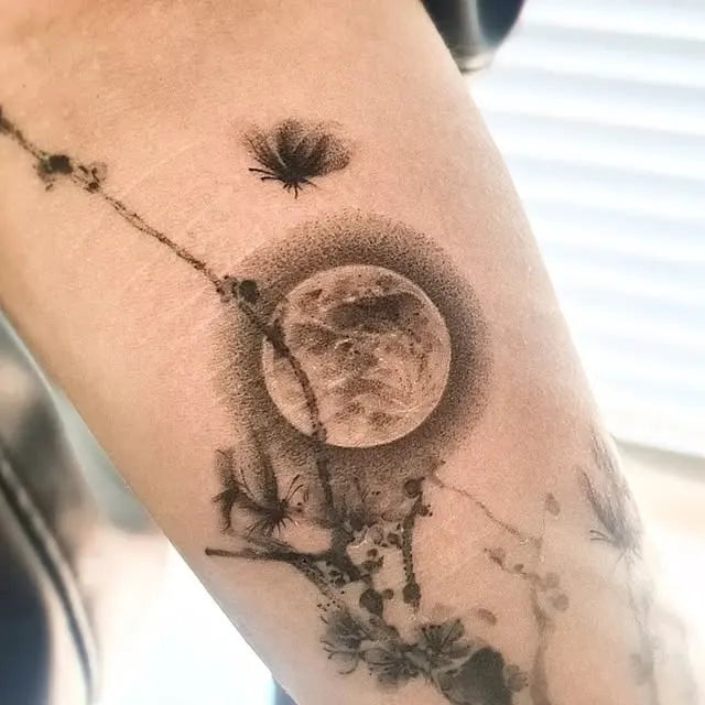 Seoul tattoo artist Seoya