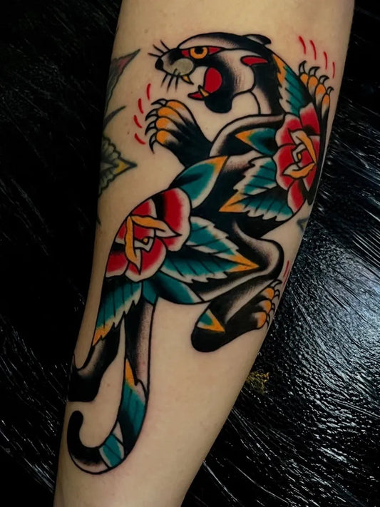 Big American Traditional Panther and Roses Tattoo on Women Arm by @samuelebriganti