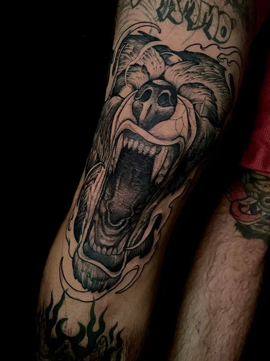 Big Black and Grey Bear on Men Leg Tattoo by @mattiaprovezzatattoo