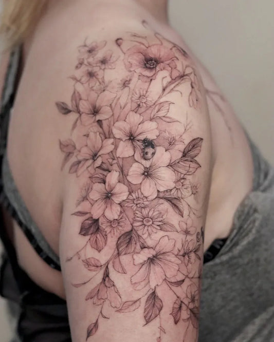 Big Black and Grey Flowers and Bee Tattoo on Women Shoulder by @ondo.tattoo