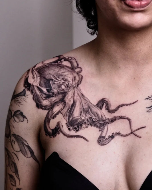Big Black and Grey Octopus Tattoo on Women Shoulder by @mike_shadowplay