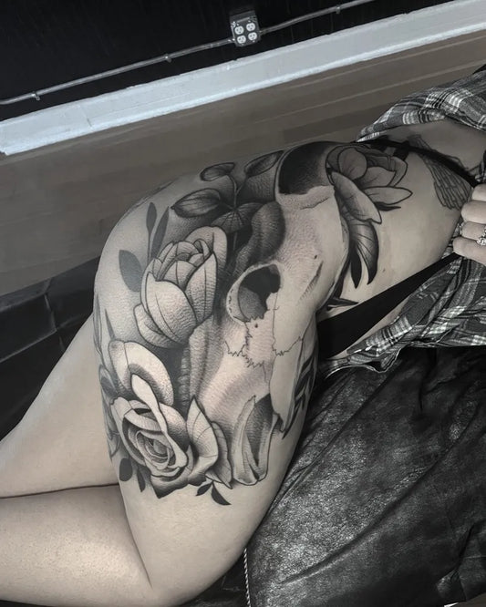 Big Black and Grey Skull and Roses Tattoo on Women Hip by @milkrituals