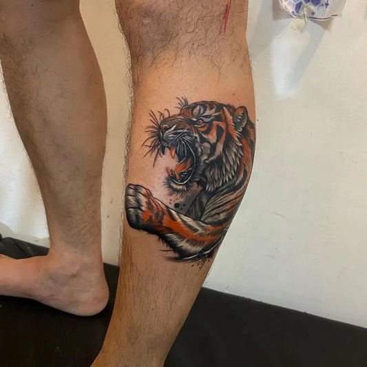 Big Black and Grey Tiger on Men Leg Tattoo by @janjanamadeotattoo
