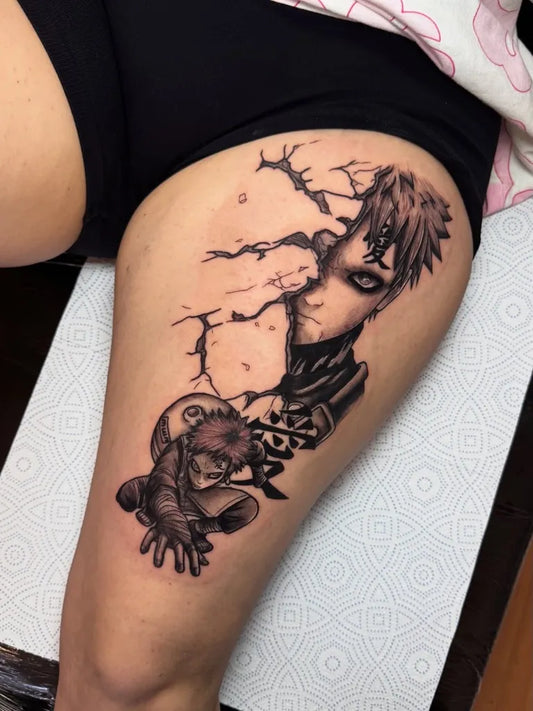Big Black and White Gaara and Naruto on Women Thigh Tattoo by @ryuuktattoo
