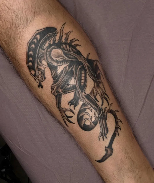 Big Blackwork Alien Tattoo on Men Arm by @gloombugtattoo
