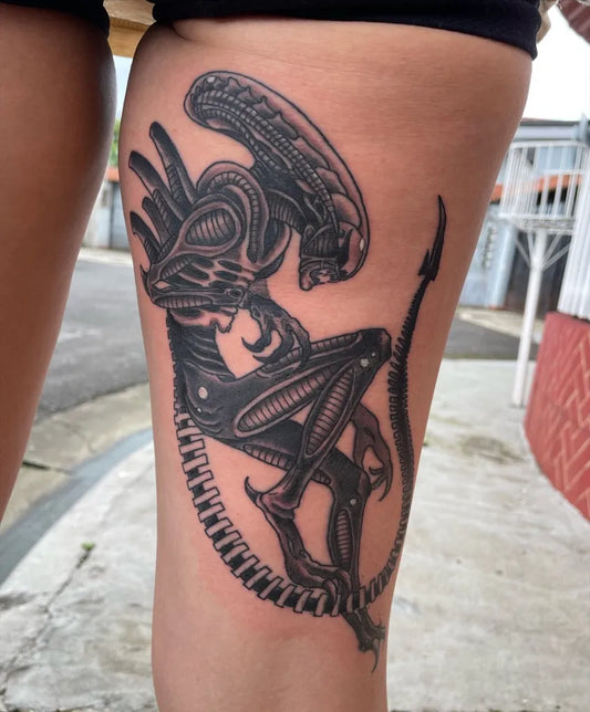 Big Blackwork Alien Tattoo on Women Thigh by @birza.tattoos
