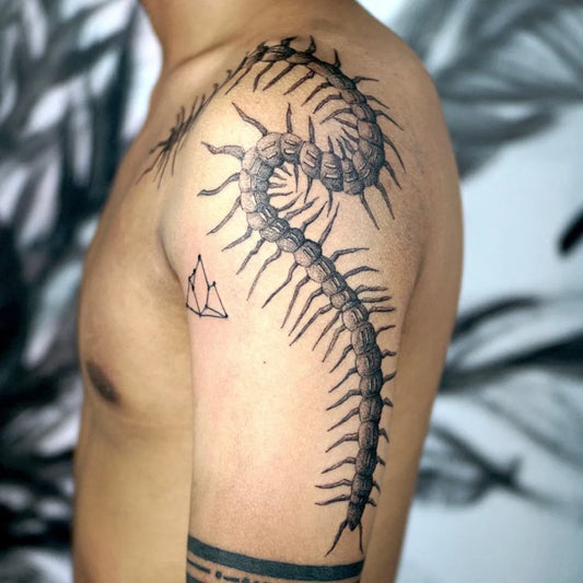 Big Blackwork Centipede Tattoo on Men Shoulder by @yogamasu
