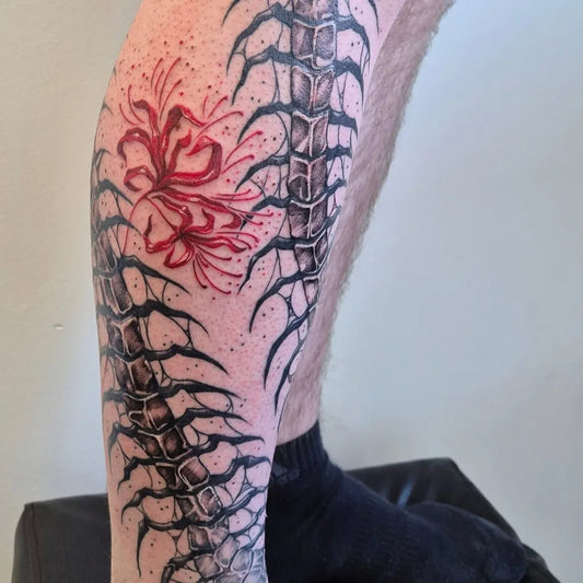 Big Blackwork Centipede and Lycoris Tattoo on Men Leg by @annanander