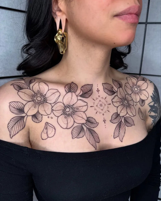 Big Blackwork Flowers on Women Chest Tattoo by @jennarosetattoo