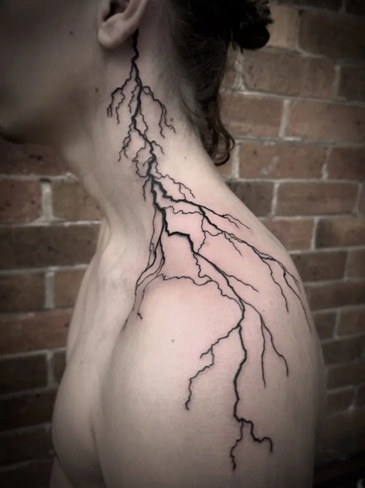 Big Blackwork Lightning Tattoo on Women Neck by @loz_tattoos