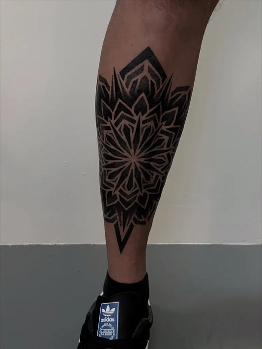 Big Blackwork Mandala Tattoo on Men Leg by @jayy.tattoo