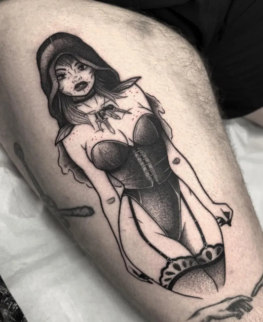 Big Blackwork Pin Up Girl Tattoo on Women Thigh by @inkbymegan