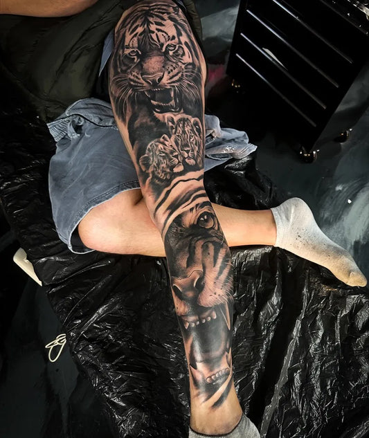 Big Blackwork Tiger on Men Leg Tattoo by @astartattoos