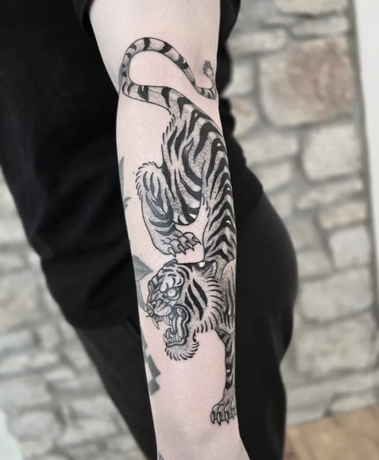 Big Blackwork Tiger on Women Arm Tattoo by @ancientspiderx
