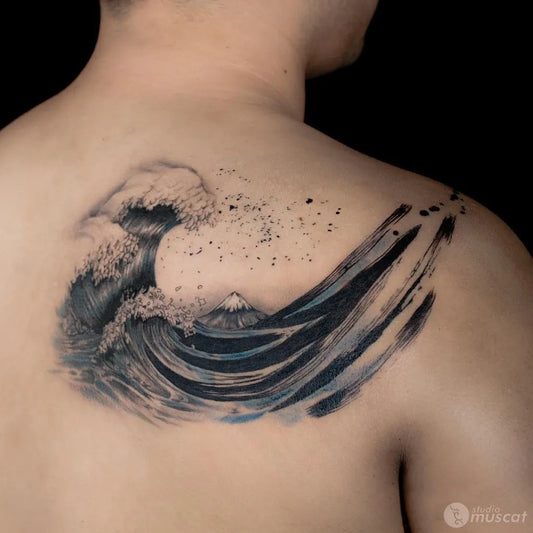 Big Blackwork Wave Mountain Tattoo on Men Back by @studiomuscat