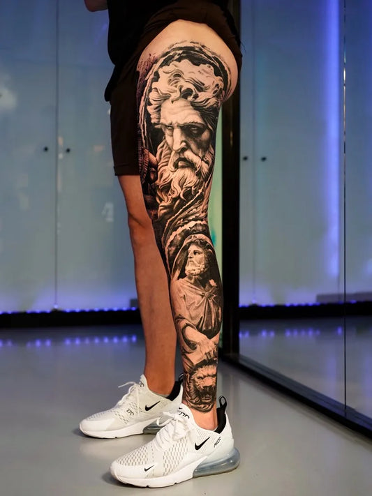 Big Blackwork Zeus on Men Thigh Tattoo by @pascalavendano
