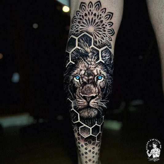 Big Geometric Lion and Mandala on Men Leg Tattoo by @goldenparadiseink