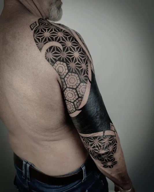 Big Geometric Sacred Geometry on Men Shoulder Tattoo by @ben_gicqueau_tattoo