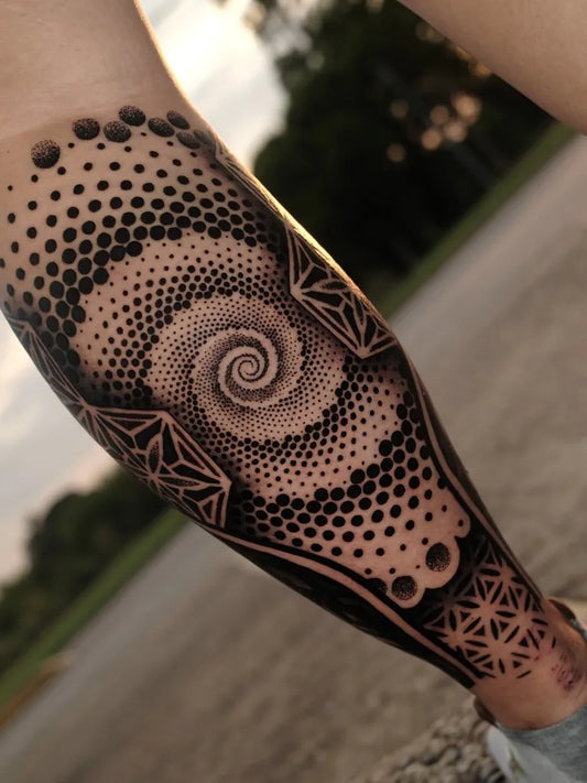 Big Geometric Spiral Dots Triangles on Men Thigh Tattoo by @weschetattoo
