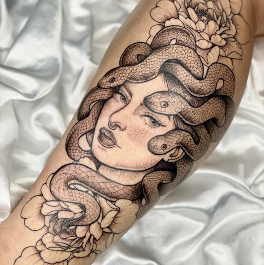 Big Neo Traditional Medusa Snakes Roses on Women Thigh Tattoo by @_belatattoo