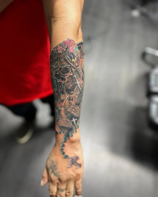 Big Neo Traditional Santa Muerte Skull Rosary Tattoo on Women Arm by @ometeotltattoo