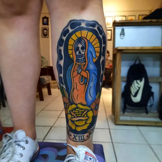 Big New School Santa Muerte with Roses Tattoo on Women Leg by @felipe_vilagran_tatuagens