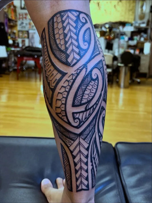 Big Polynesian Leg Wrap Tattoo on Men Leg by @sefkavafornia