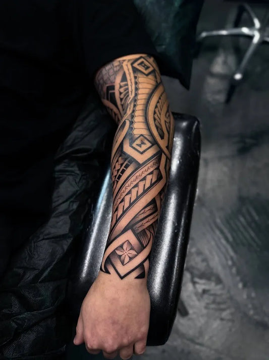 Big Polynesian Tribal Armband Tattoo on Men Arm by @thomaskuloloia_juan