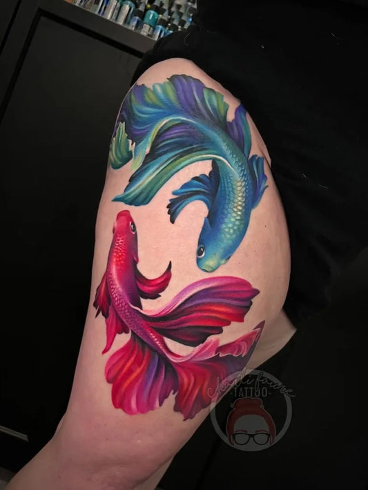 Big Realism Blue and Red Bettafish Tattoo on Men Shoulder by @charlifury_tattoo