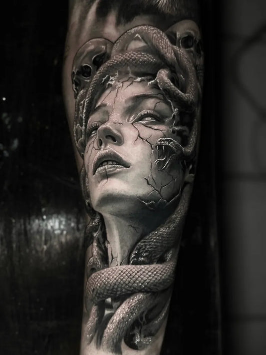 Big Realism Medusa Tattoo on Women Arm by @octavio_klausboss