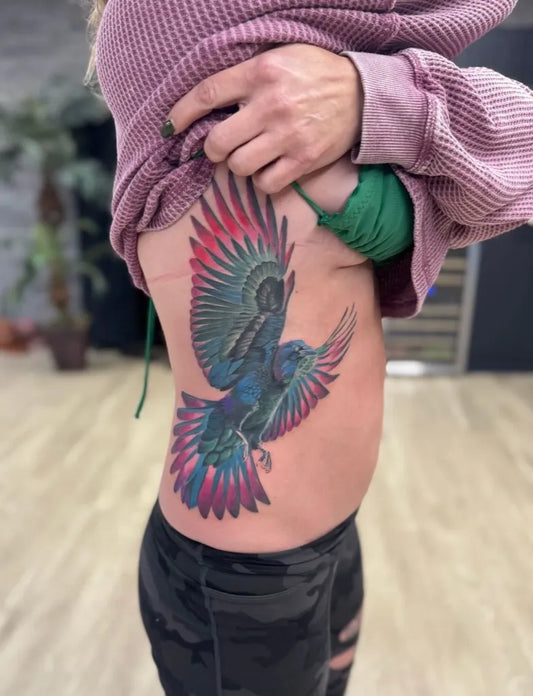 Big Realism Raven on Women Side Tattoo by @jcytattoo