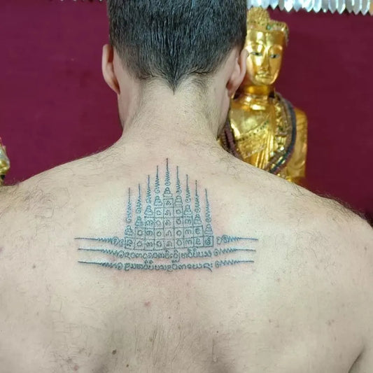Big Sak Yant Haeha Yant Tattoo on Men Back by @sakyantchiangmai