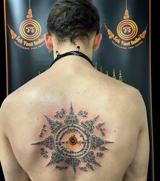Big Sak Yant Hah Taew Yantra Tattoo on Men Back by @sakyantitalia