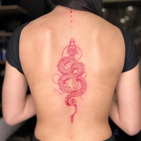 Big Traditional Dragon on Women Back Tattoo by @ombratattoo