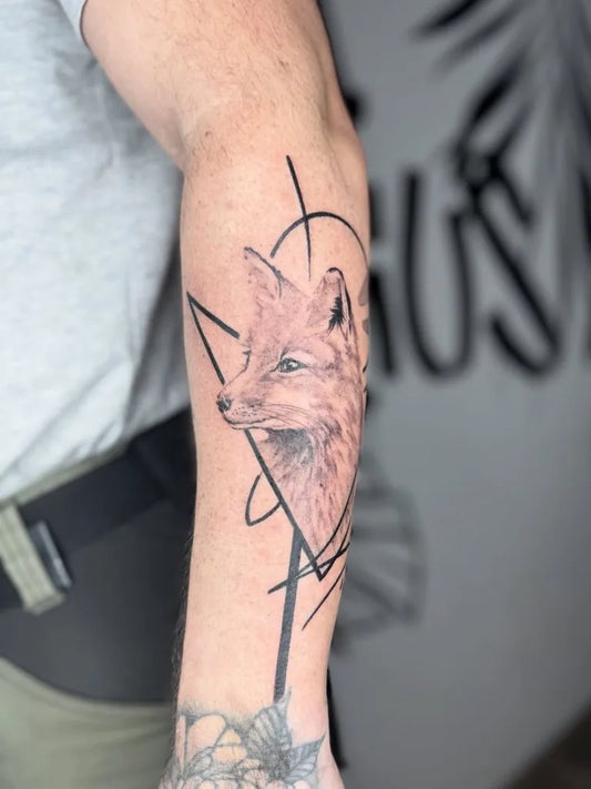 Medium Black and Grey Fox Tattoo on Men Arm by @pimoosink