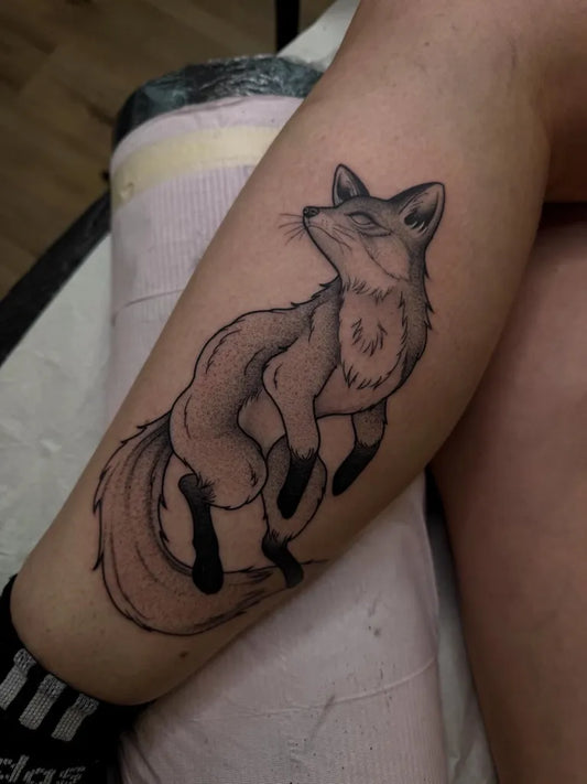 Medium Black and Grey Fox Tattoo on Women Leg by @sosssink