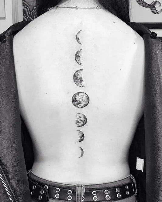 Medium Black and Grey Moon Phases Tattoo on Women Back by @linaresflavio_tattoo