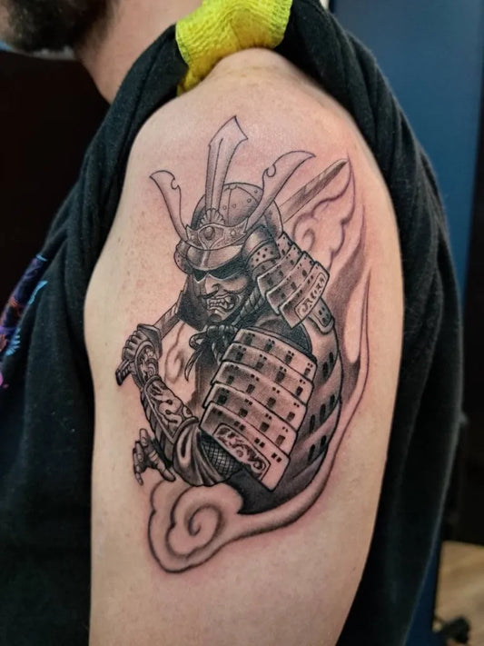 Medium Black and Grey Samurai with Sword and Clouds Tattoo on Men Shoulder by @japan.tattoo