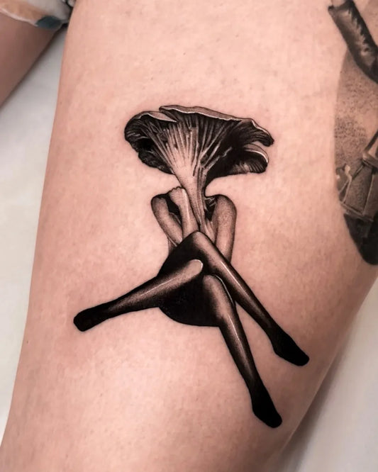 Medium Blackwork Mushroom Head Lady on Women Thigh Tattoo by @nava.tattoo