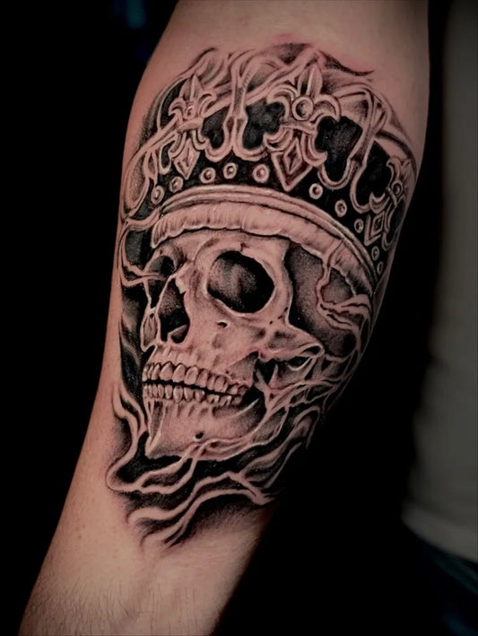 Medium Blackwork Skull Crown Smoke on Men Arm Tattoo by @rodomaciel
