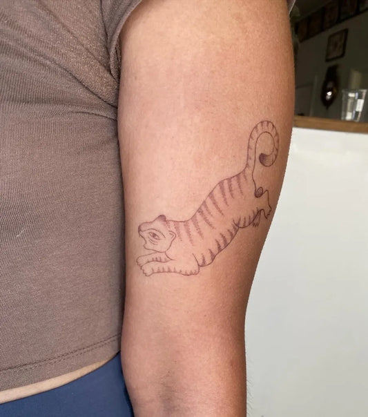 Medium Blackwork Tiger on Women Arm Tattoo by @justdot.s