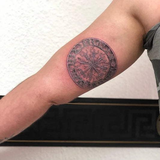 Medium Blackwork Vegvisir Tattoo on Men Upper Arm by @cuorenero_tattoo