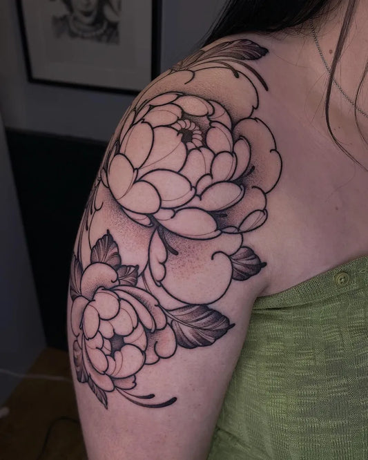 Medium Japanese Flowers Tattoo on Women Shoulder by @pip.fox.tattoos