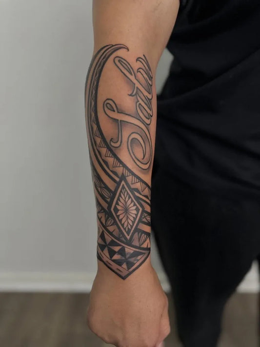 Medium Polynesian Wave Script Diamond Tattoo on Men Arm by @inkbyila