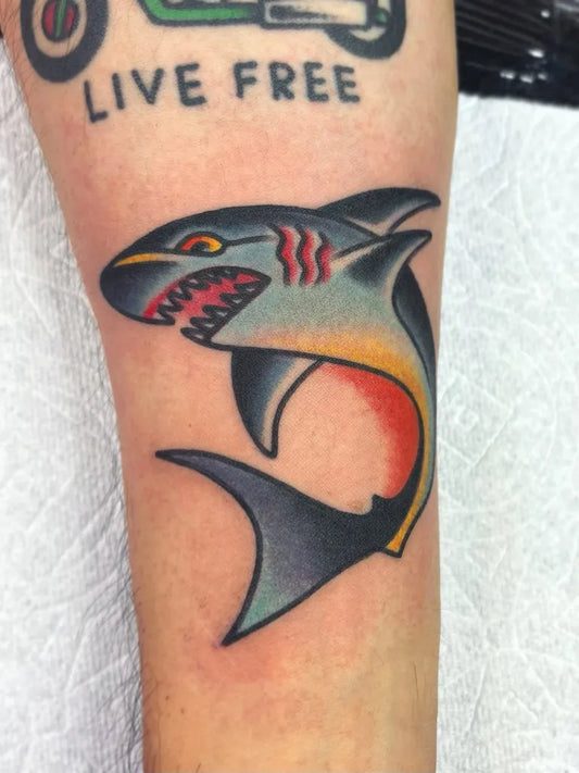 Small American Traditional Shark with Live Free Text on Men Arm Tattoo by @misterleetattoos