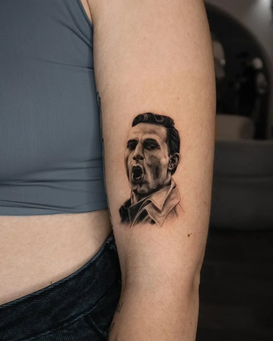 Small Micro Realism Screaming Man Portrait on Women Arm Tattoo by @noir__lights