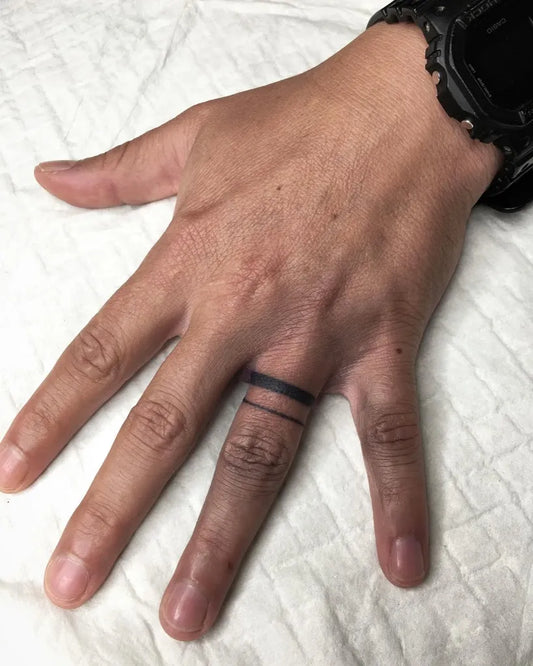 Tiny Linework DoubleRing on Men Fingers Tattoo by @sonny_tattooer