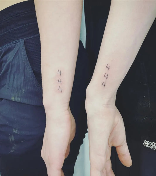 Tiny Minimalist Number 4 Tattoo on Women Wrist by @tinytatts_steph