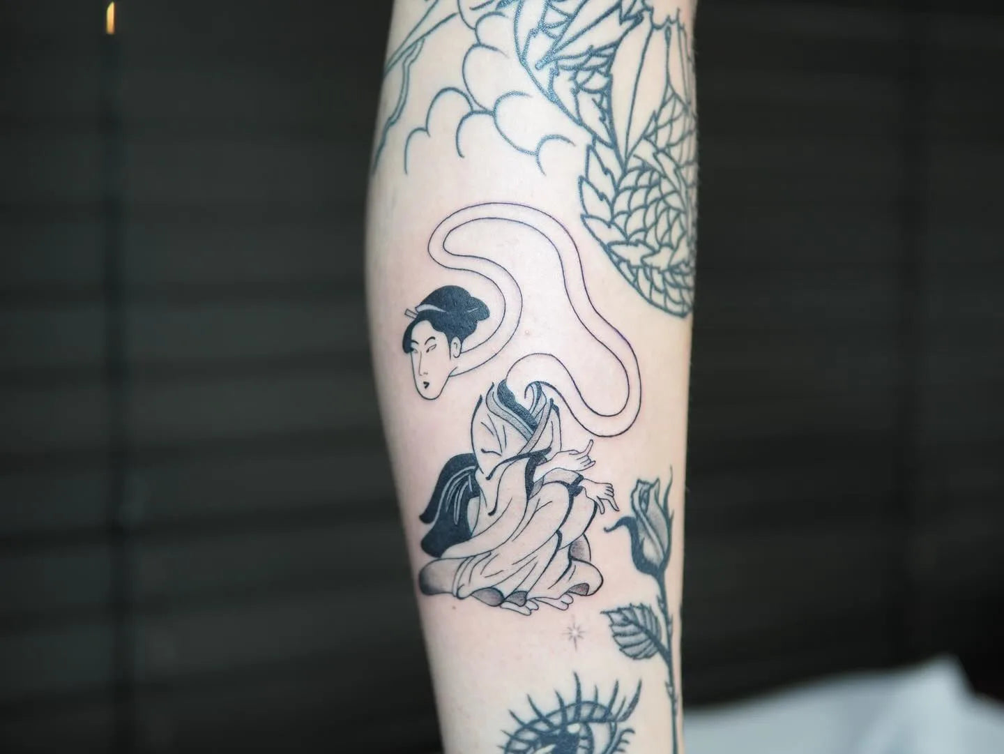abstract japanese long neck creepy geisha black and white tattoo