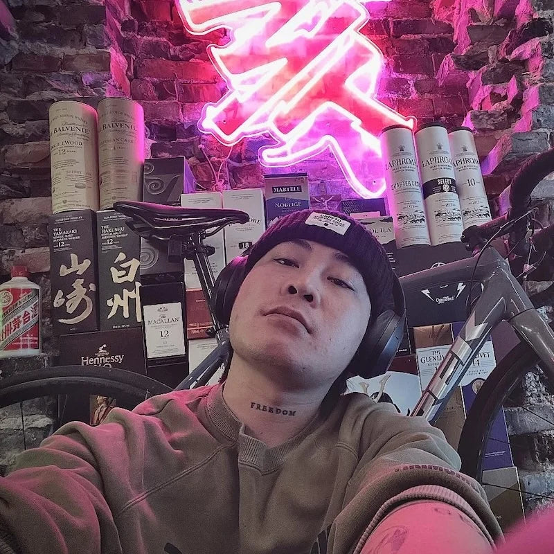 Shanghai tattoo artist Ken Liu 刘振权
